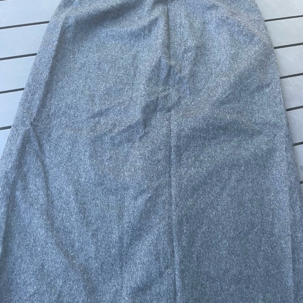Kenneth Cole wool & cashmere lined skirt size 8